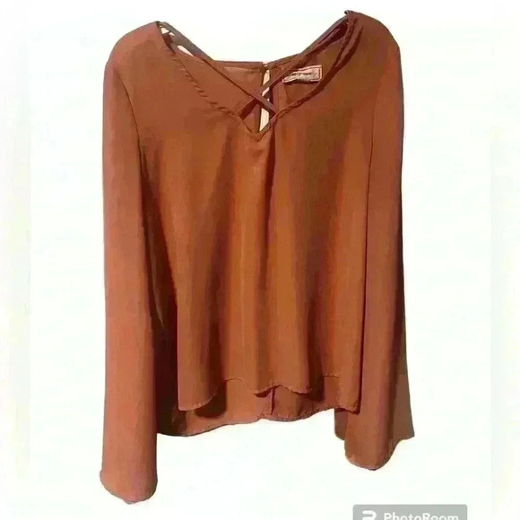 no comment Tops - No Comment Brand Dusty Pink Criss Cross Flowy Blouse | Shirt | Top | Size Small
